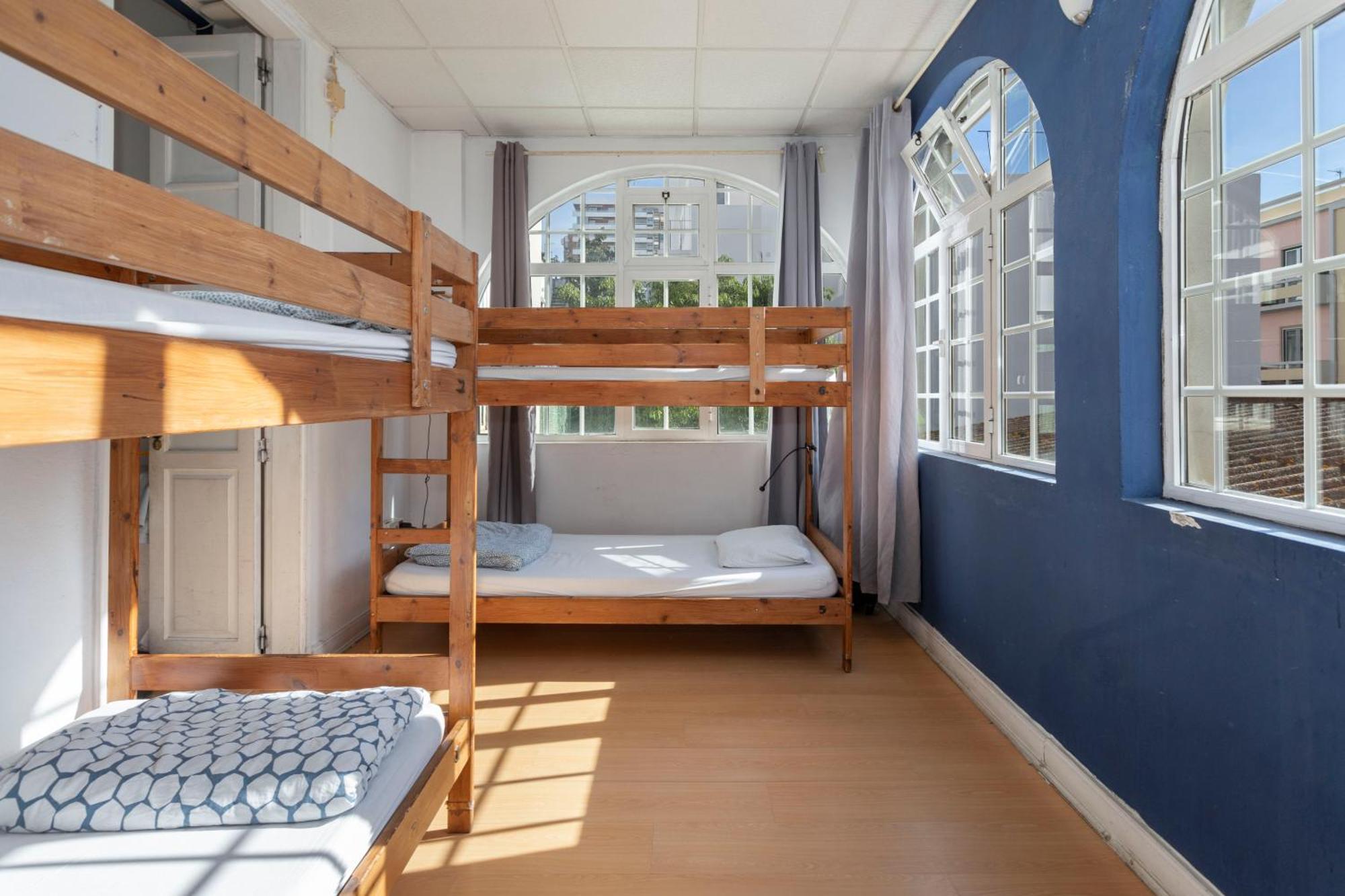 Le Penguin Hostel Фаро Стая снимка